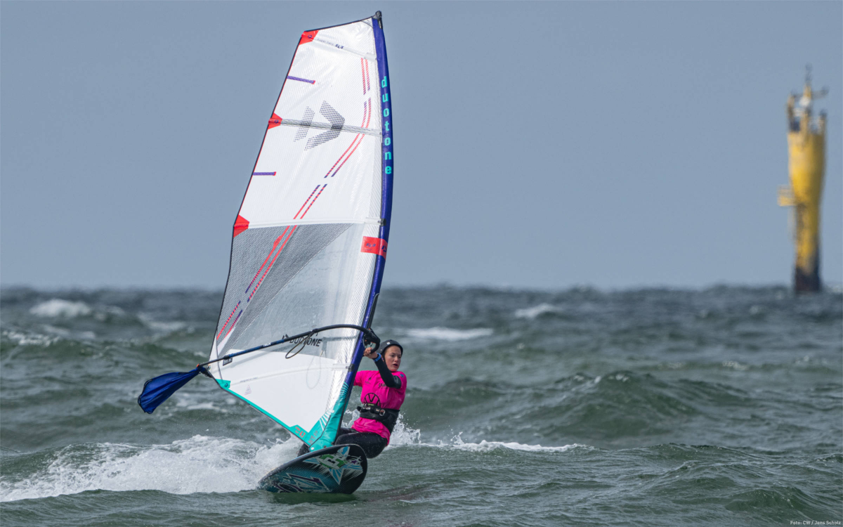 Wavesailing der Frauen