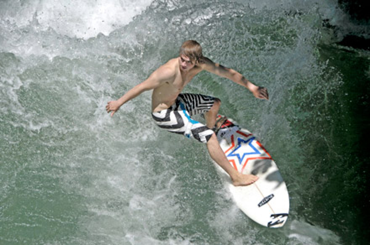 Eisbachwelle - Surfen wird legal