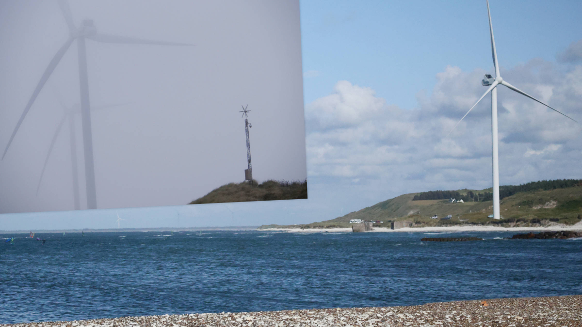 Die beiden Bunker in Middles und die Überwachungskamera auf der Düne vor den Bunkern