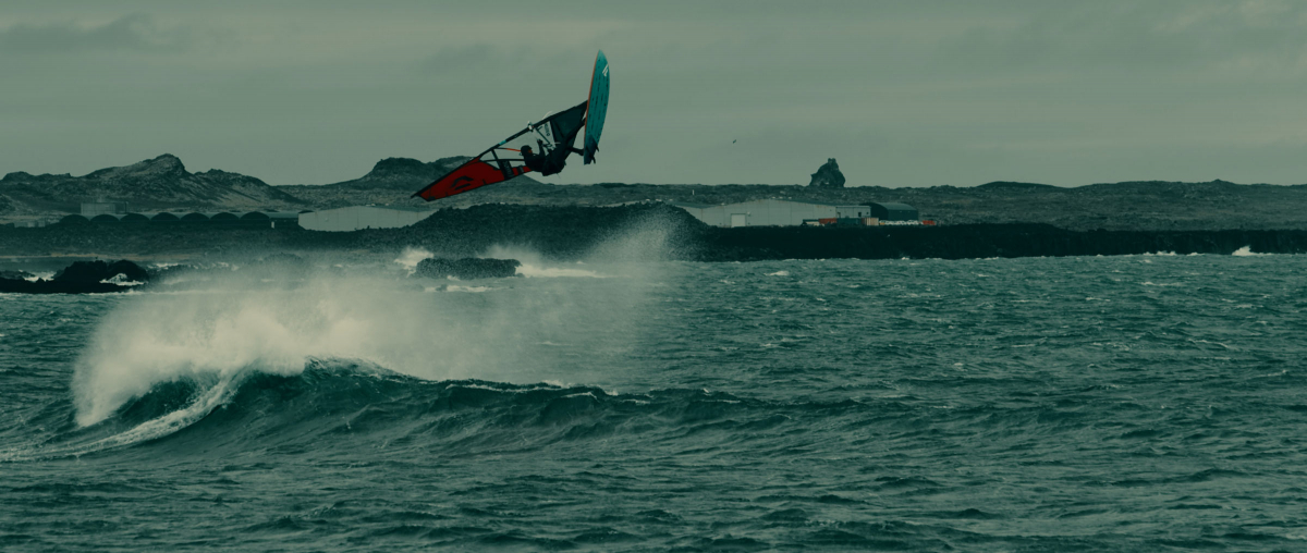 Marc Paré: Windsurfen in Island